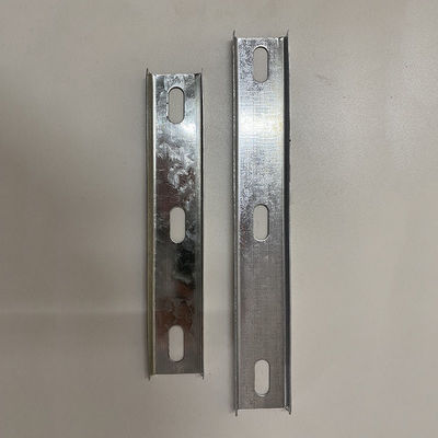 jakość  Smooth Surface Cable Tray Fittings Bridge Cross Arm 1.5mm Thickness fabryka